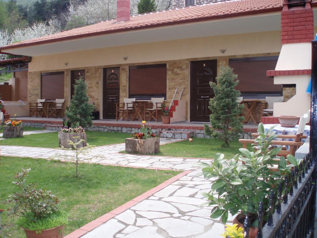 Guesthouse Mythos Órma Esterno foto